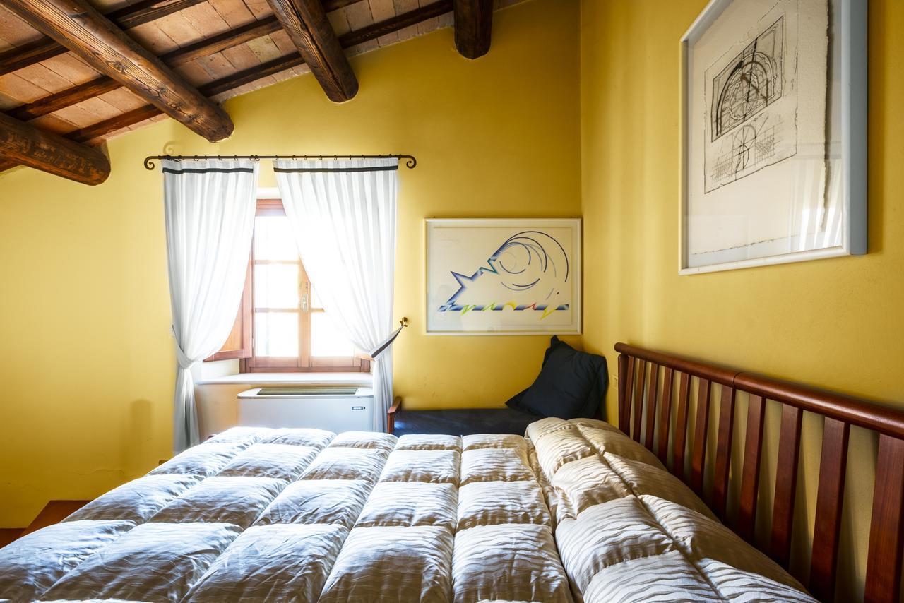 Locanda Da Ciacci Petriano Экстерьер фото