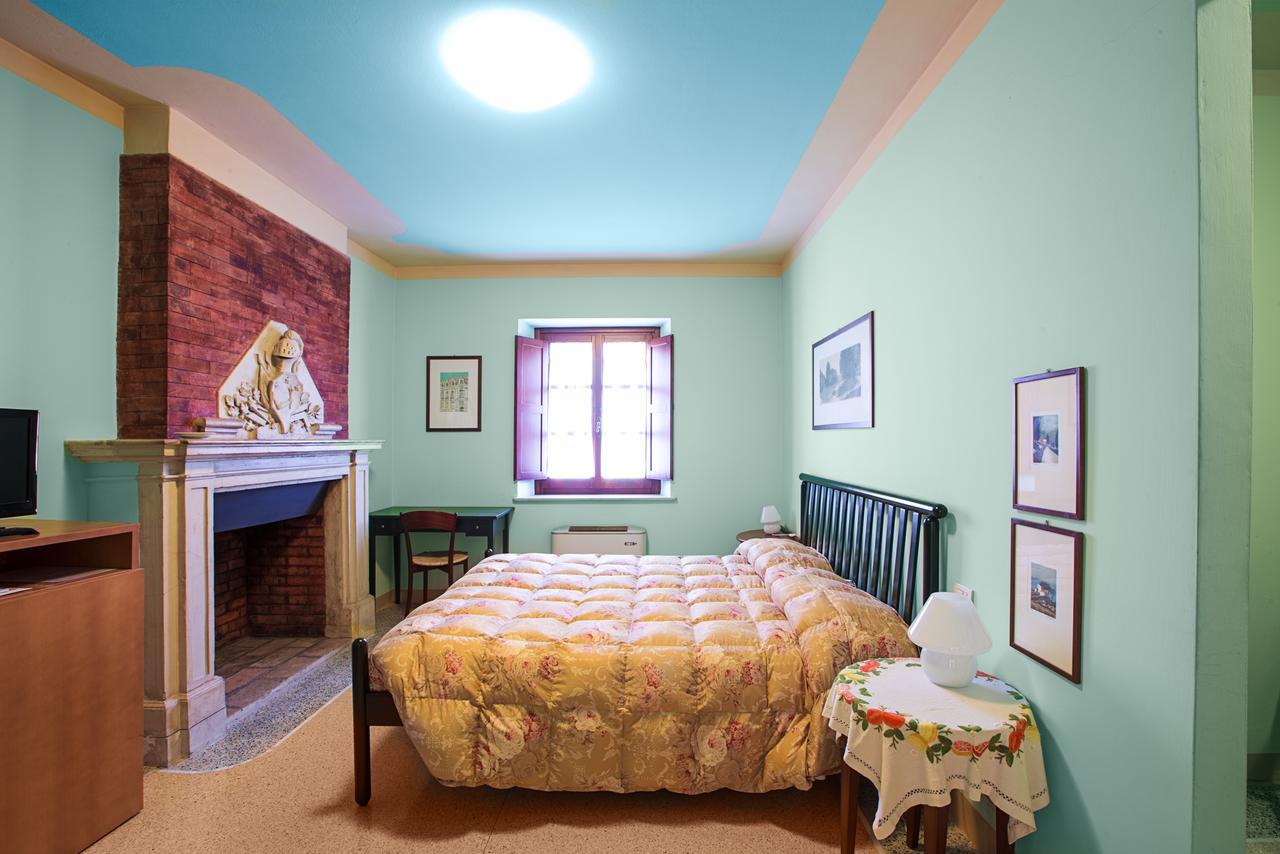 Locanda Da Ciacci Petriano Экстерьер фото
